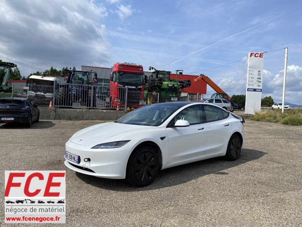 Tesla MODEL 3 5YJ3 Carte Grise Française endommagée - Αυτοκίνητο: φωτογραφία 1 Tesla MODEL 3 5YJ3 Carte Grise Française endommagée - Αυτοκίνητο: φωτογραφία 1