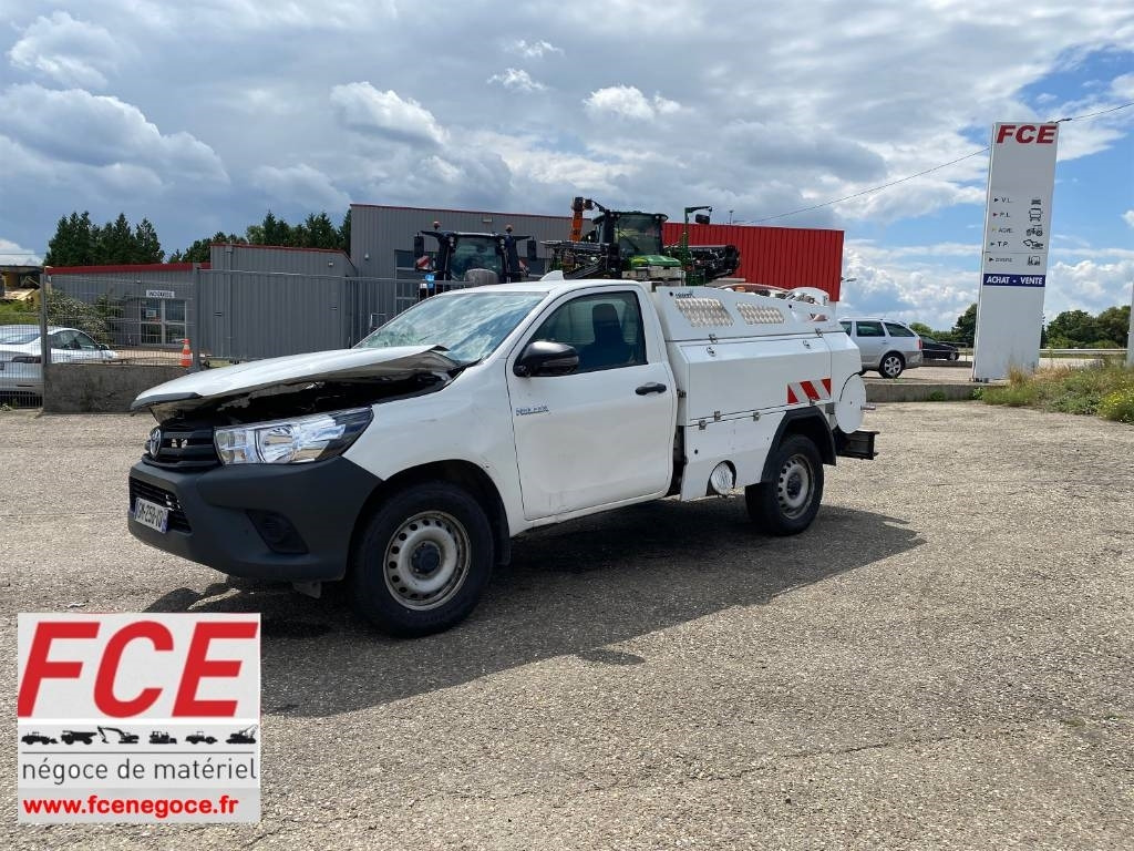 Toyota HILUX 2.4 D4D /MINIMAX COMBINE LONGWAY endommagé - Όχημα εκκένωσης βόθρων: φωτογραφία 1 Toyota HILUX 2.4 D4D /MINIMAX COMBINE LONGWAY endommagé - Όχημα εκκένωσης βόθρων: φωτογραφία 1