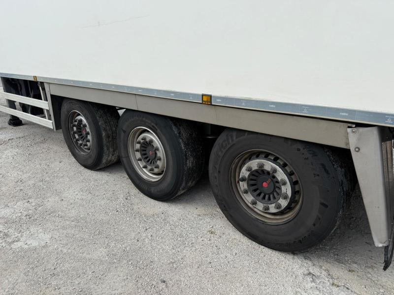 Chereau Carrier VECTOR 1850 - Επικαθήμενο ψυγείο: φωτογραφία 5 Chereau Carrier VECTOR 1850 - Επικαθήμενο ψυγείο: φωτογραφία 5