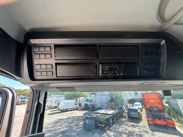 MAN TGX 18-520 ADR 2 - Τράκτορας: φωτογραφία 5 MAN TGX 18-520 ADR 2 - Τράκτορας: φωτογραφία 5