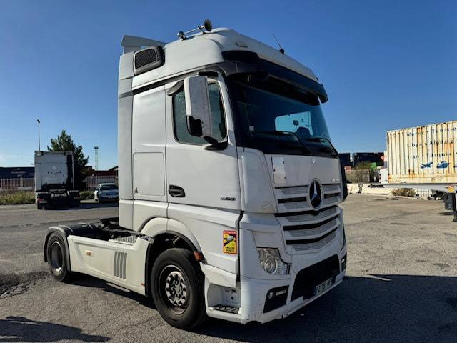 Mercedes ACTROS 1853 - Τράκτορας: φωτογραφία 1 Mercedes ACTROS 1853 - Τράκτορας: φωτογραφία 1