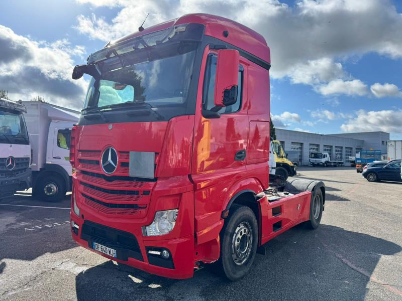 Mercedes Actros 1846 - Τράκτορας: φωτογραφία 1 Mercedes Actros 1846 - Τράκτορας: φωτογραφία 1