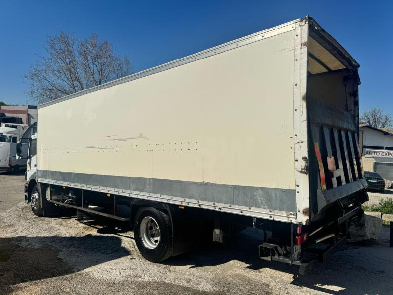 Mercedes Axor 1828 - Φορτηγό κόφα: φωτογραφία 4 Mercedes Axor 1828 - Φορτηγό κόφα: φωτογραφία 4
