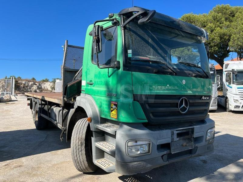 Mercedes Axor 2533 - Φορτηγό με ανοιχτή καρότσα: φωτογραφία 2 Mercedes Axor 2533 - Φορτηγό με ανοιχτή καρότσα: φωτογραφία 2