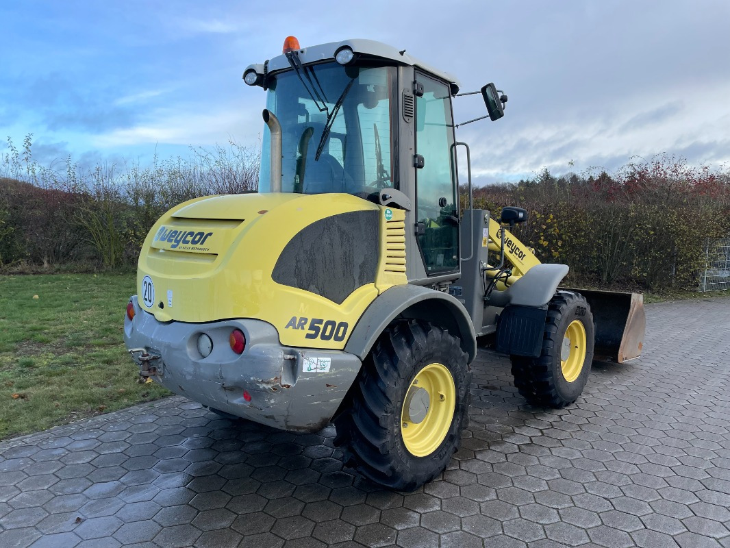 Atlas AR500 - Ελαστιχοφόρος φορτωτής: φωτογραφία 2 Atlas AR500 - Ελαστιχοφόρος φορτωτής: φωτογραφία 2