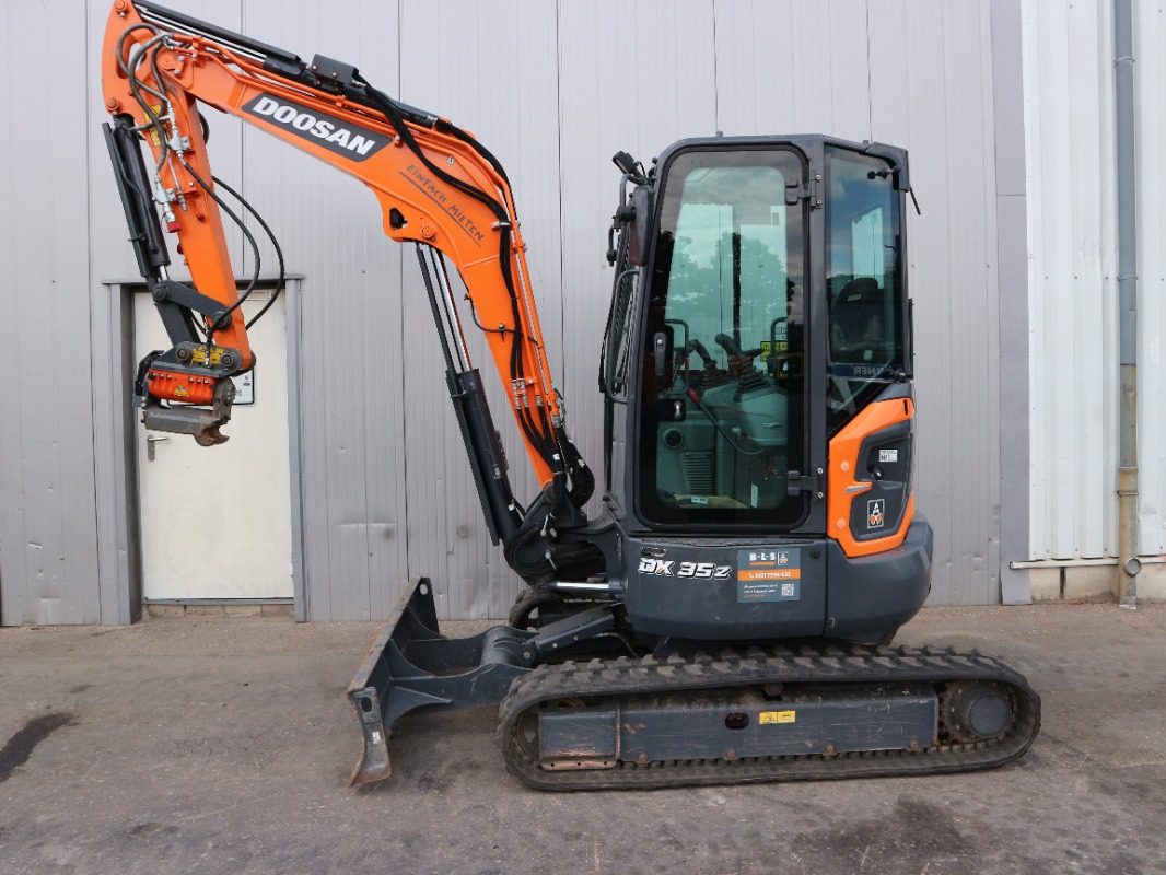 Doosan DX35Z-7 - Μίνι εκσκαφέας: φωτογραφία 2 Doosan DX35Z-7 - Μίνι εκσκαφέας: φωτογραφία 2