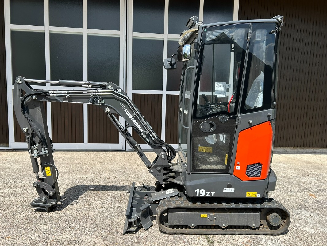 Eurocomach 19ZT - Μίνι εκσκαφέας: φωτογραφία 3 Eurocomach 19ZT - Μίνι εκσκαφέας: φωτογραφία 3