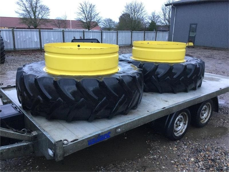 Continental 420/85 R38 - Ελαστικό για Γεωργικά μηχανήματα: φωτογραφία 1 Continental 420/85 R38 - Ελαστικό για Γεωργικά μηχανήματα: φωτογραφία 1