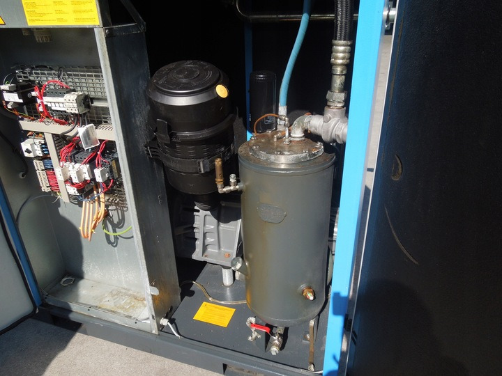 ALUP LARGO 45/8 - Αεροσυμπιεστής: φωτογραφία 1 ALUP LARGO 45/8 - Αεροσυμπιεστής: φωτογραφία 1