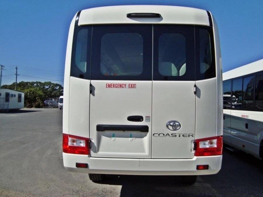 Toyota Coaster 23 SEATS 4x4 4.2L Diesel Manual - Προαστιακό λεωφορείο: φωτογραφία 2 Toyota Coaster 23 SEATS 4x4 4.2L Diesel Manual - Προαστιακό λεωφορείο: φωτογραφία 2
