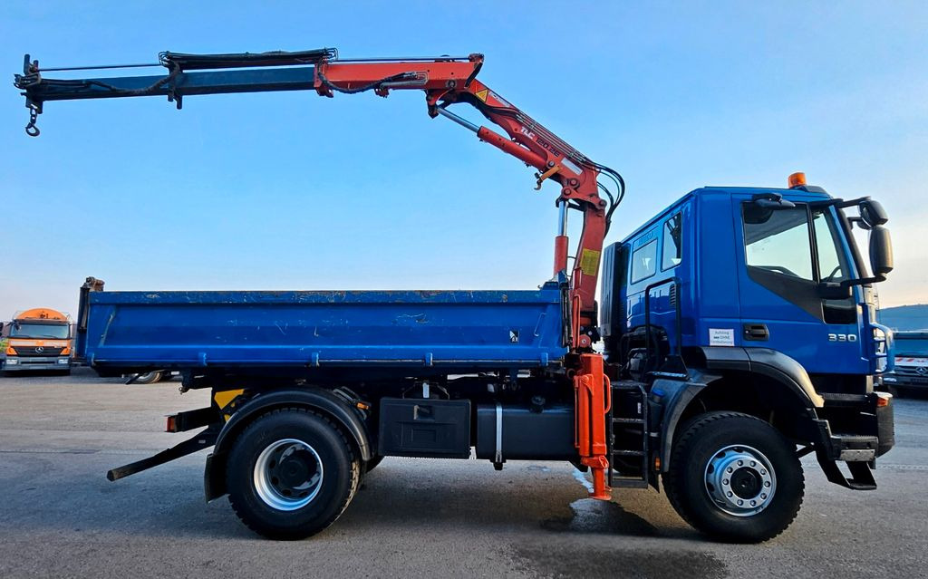 Iveco Trakker 190T33 4x4 Euro5 Kran Atlas 120.2E Funk Iveco Trakker 190T33 4x4 Euro5 Kran Atlas 120.2E Funk - Φορτηγό ανατρεπόμενο, Φορτηγό με γερανό: φωτογραφία 4 Iveco Trakker 190T33 4x4 Euro5 Kran Atlas 120.2E Funk Iveco Trakker 190T33 4x4 Euro5 Kran Atlas 120.2E Funk - Φορτηγό ανατρεπόμενο, Φορτηγό με γερανό: φωτογραφία 4