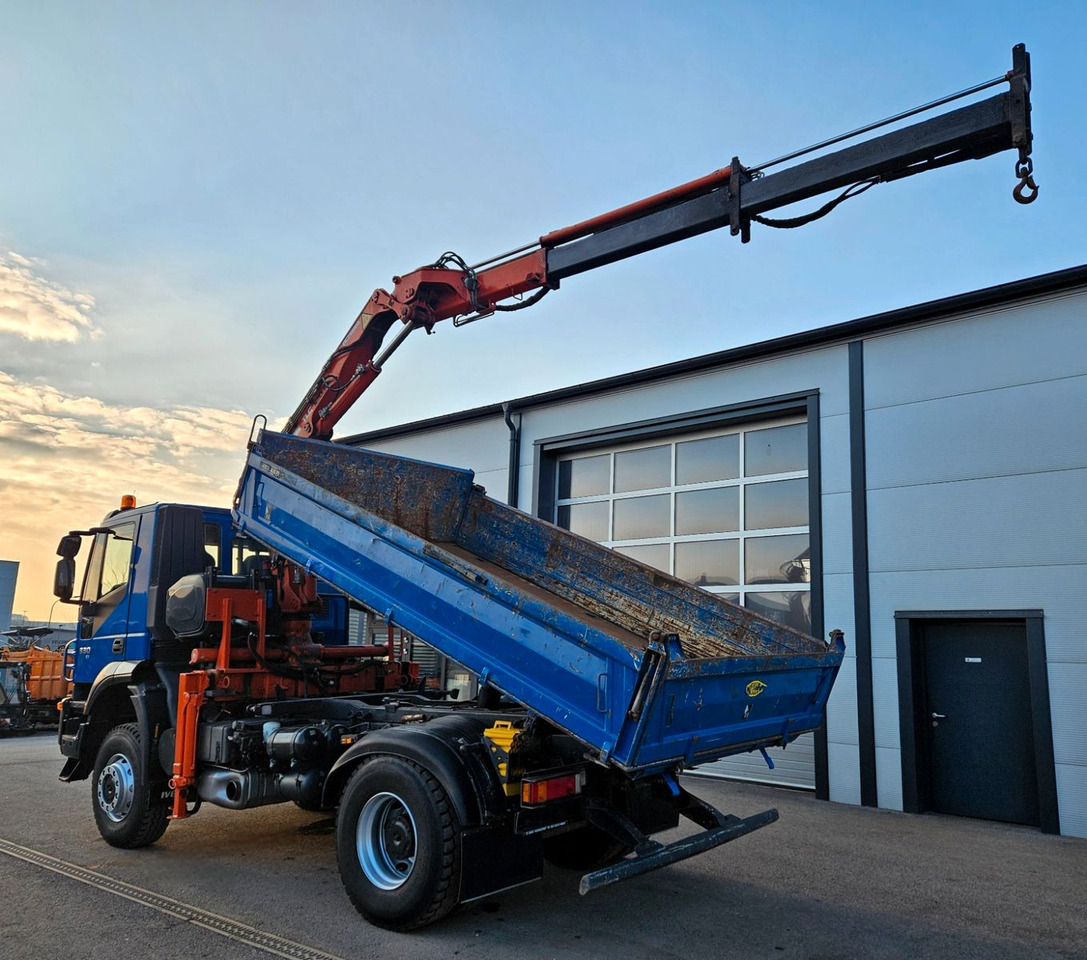 Iveco Trakker 190T33 4x4 Euro5 Kran Atlas 120.2E Funk - Φορτηγό ανατρεπόμενο, Φορτηγό με γερανό: φωτογραφία 5 Iveco Trakker 190T33 4x4 Euro5 Kran Atlas 120.2E Funk - Φορτηγό ανατρεπόμενο, Φορτηγό με γερανό: φωτογραφία 5