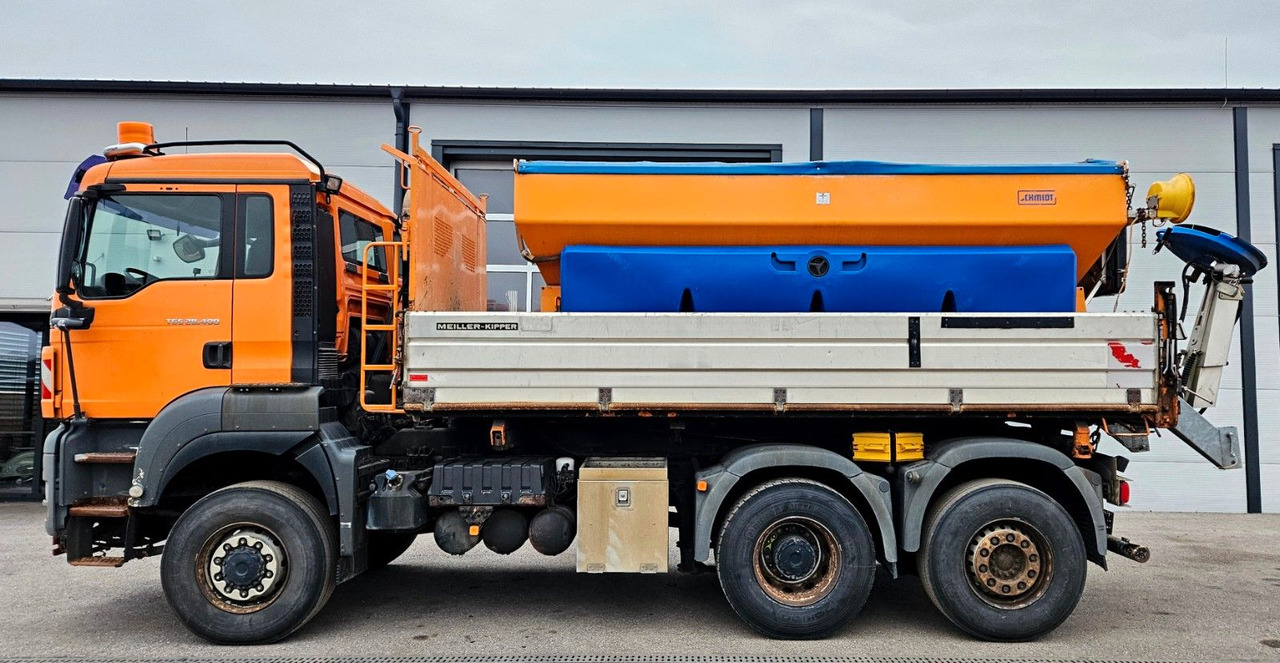 MAN TGS 28.400 6x4-4 BL Winterdienst Schmidt Euro5 - Φορτηγό ανατρεπόμενο: φωτογραφία 2 MAN TGS 28.400 6x4-4 BL Winterdienst Schmidt Euro5 - Φορτηγό ανατρεπόμενο: φωτογραφία 2
