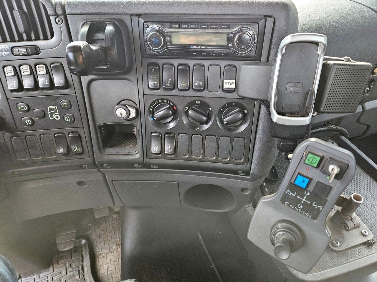 Φορτηγό ανατρεπόμενο Scania R380 4x4 Winterdienst Euro4: φωτογραφία 25