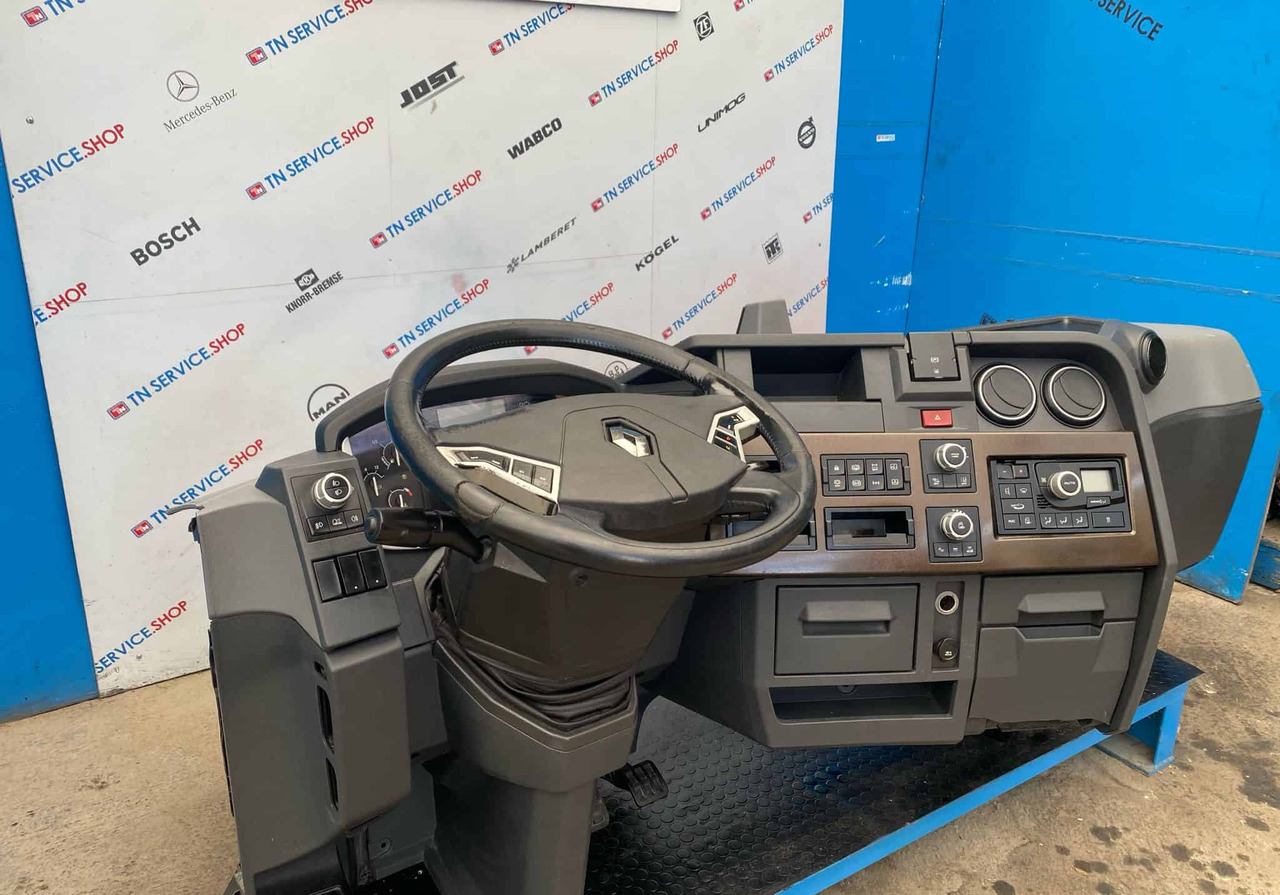 Cruscotto Renault T520 - Καμπίνα και εσωτερικό: φωτογραφία 4 Cruscotto Renault T520 - Καμπίνα και εσωτερικό: φωτογραφία 4