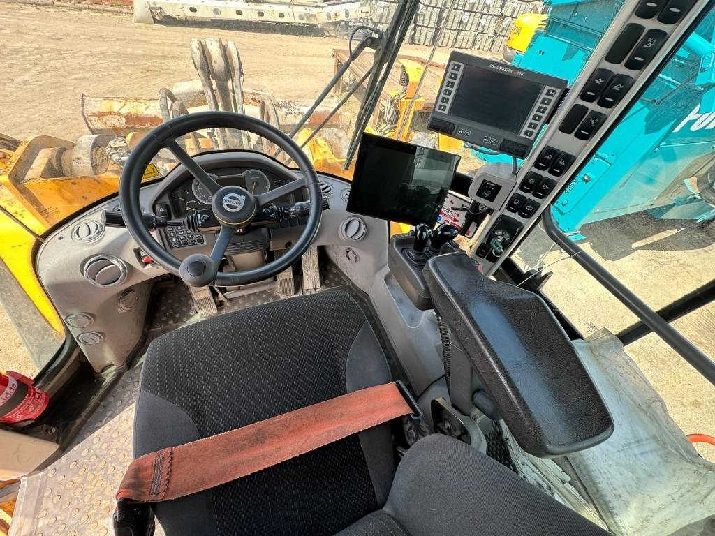 Volvo L 150 H - Ελαστιχοφόρος φορτωτής: φωτογραφία 5 Volvo L 150 H - Ελαστιχοφόρος φορτωτής: φωτογραφία 5