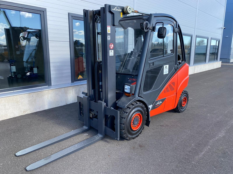 Linde H30T-02 EVO - Υγραεριοκίνητο περονοφόρο: φωτογραφία 1 Linde H30T-02 EVO - Υγραεριοκίνητο περονοφόρο: φωτογραφία 1