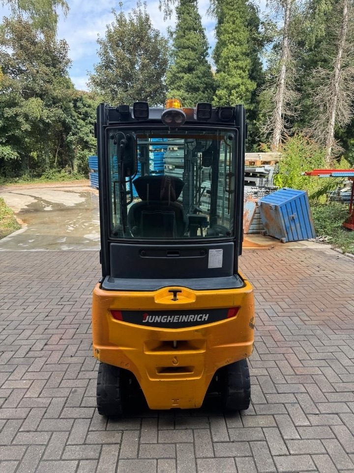 JUNGHEINRICH EFG320 - Ηλεκτροκίνητο περονοφόρο: φωτογραφία 5 JUNGHEINRICH EFG320 - Ηλεκτροκίνητο περονοφόρο: φωτογραφία 5