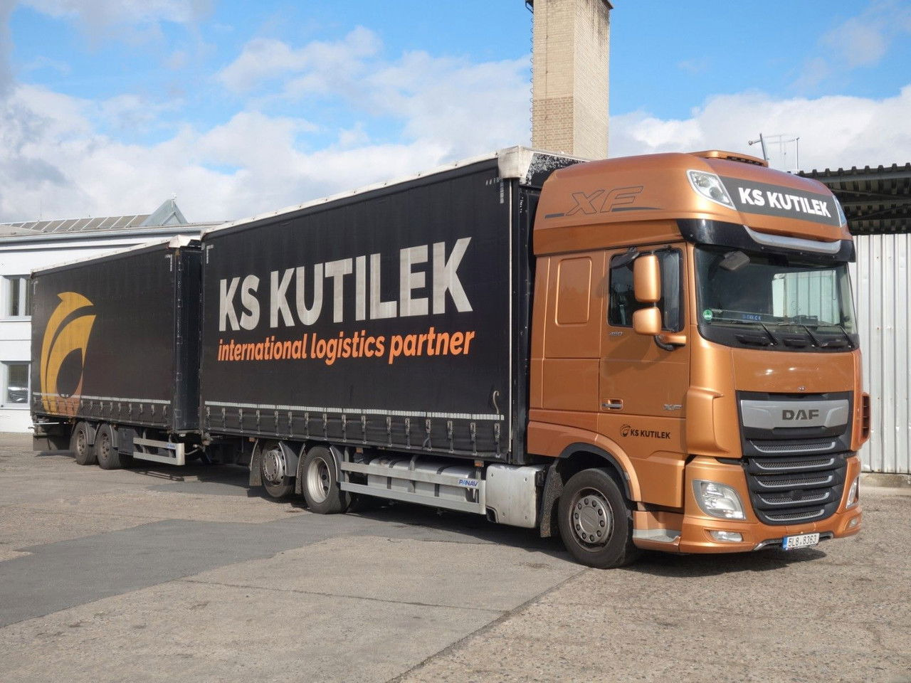 DAF XF 480 SSC, 120 cbm, Durchfahren - Φορτηγό μουσαμάς: φωτογραφία 3 DAF XF 480 SSC, 120 cbm, Durchfahren - Φορτηγό μουσαμάς: φωτογραφία 3