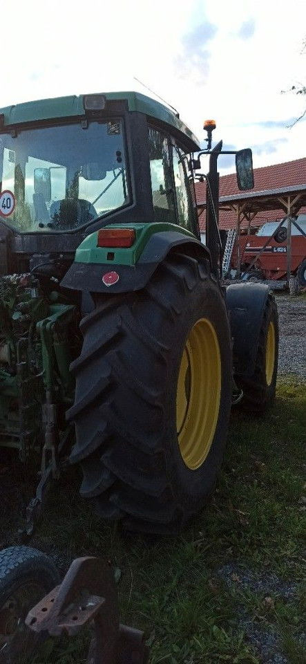 John Deere 6910 - Τρακτέρ: φωτογραφία 3 John Deere 6910 - Τρακτέρ: φωτογραφία 3
