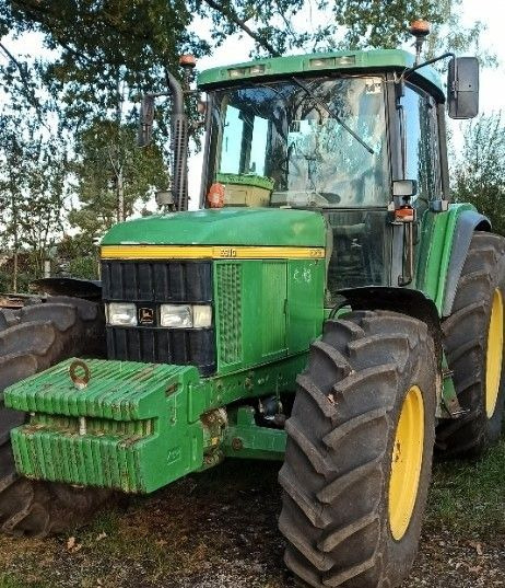 John Deere 6910 - Τρακτέρ: φωτογραφία 1 John Deere 6910 - Τρακτέρ: φωτογραφία 1