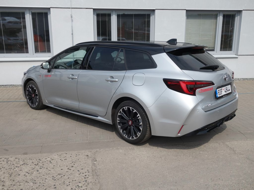 Toyota Corolla Touring 2,0 Hybrid GR Sport - Αυτοκίνητο: φωτογραφία 5 Toyota Corolla Touring 2,0 Hybrid GR Sport - Αυτοκίνητο: φωτογραφία 5