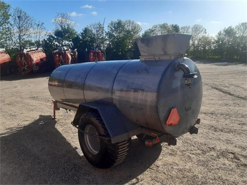 Kimadan 15000 l. - Κοπροδιανομέας υγρής κοπριάς: φωτογραφία 4 Kimadan 15000 l. - Κοπροδιανομέας υγρής κοπριάς: φωτογραφία 4