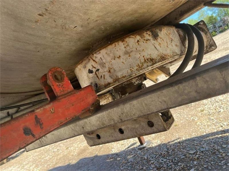 Linde 3 Ton - Ρεζερβουάρ: φωτογραφία 5 Linde 3 Ton - Ρεζερβουάρ: φωτογραφία 5