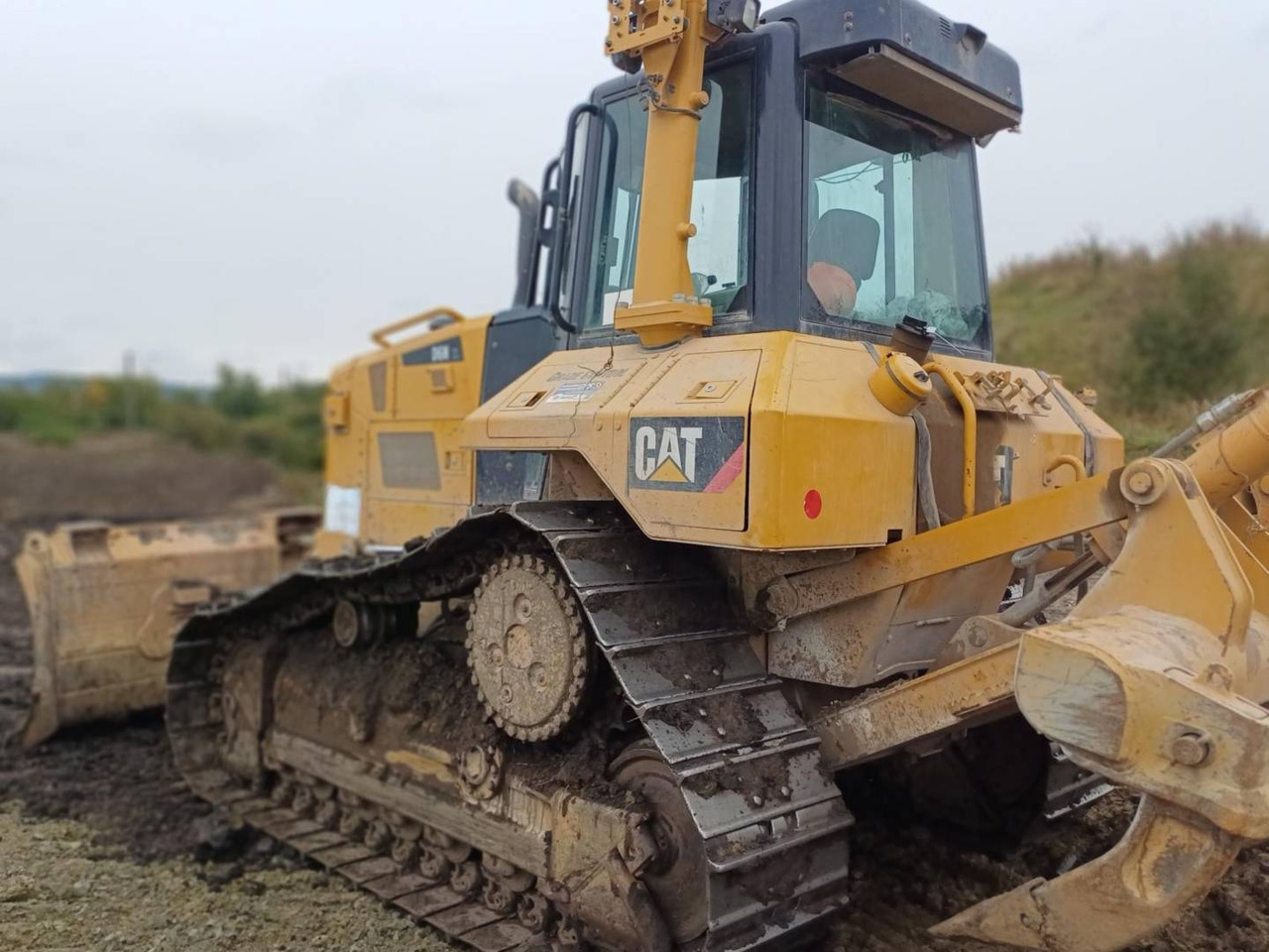 CAT D6NXL - Μπουλντόζα: φωτογραφία 4 CAT D6NXL - Μπουλντόζα: φωτογραφία 4
