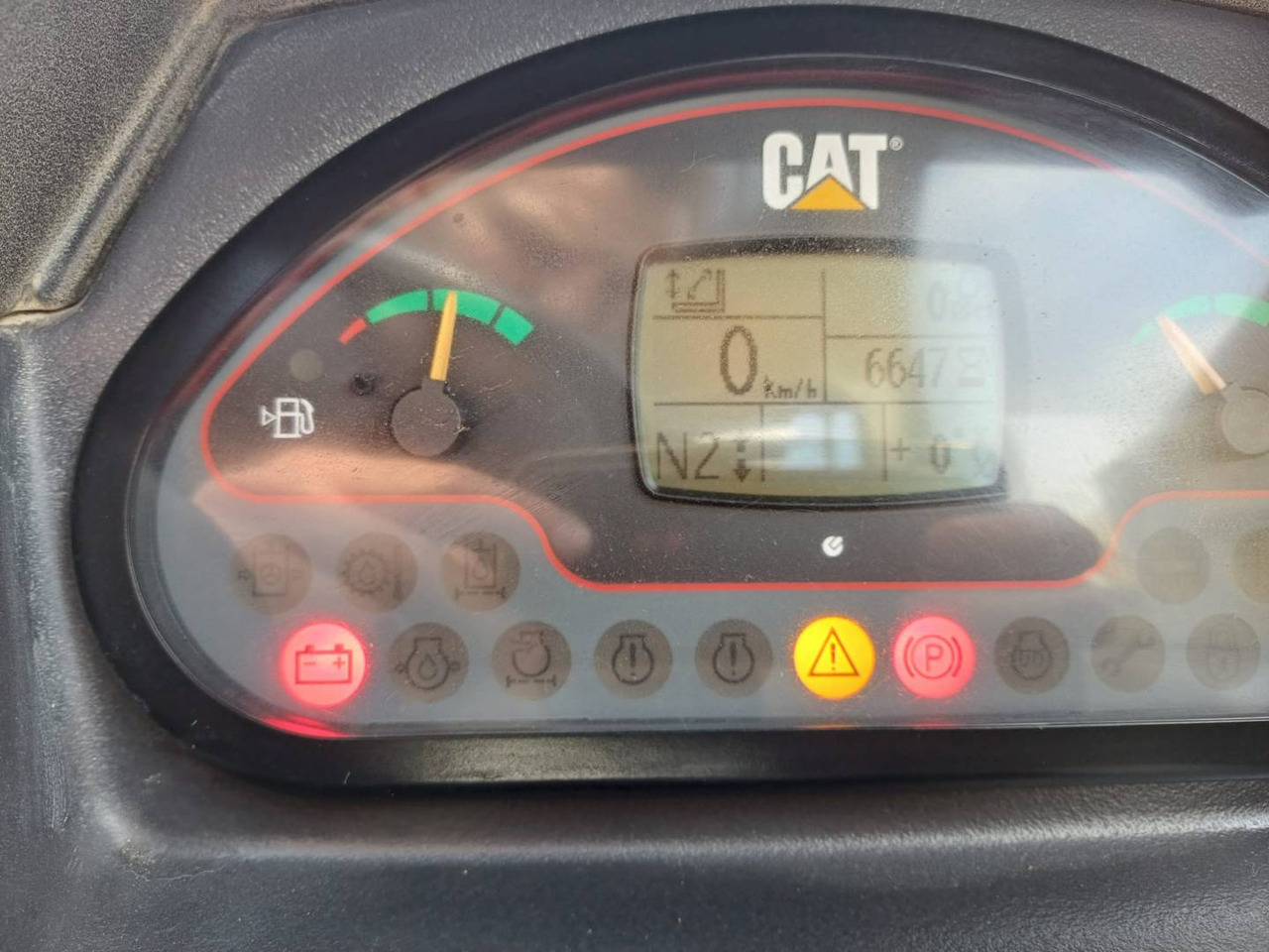CAT TH407C - Τηλεσκοπικός φορτωτής: φωτογραφία 5 CAT TH407C - Τηλεσκοπικός φορτωτής: φωτογραφία 5