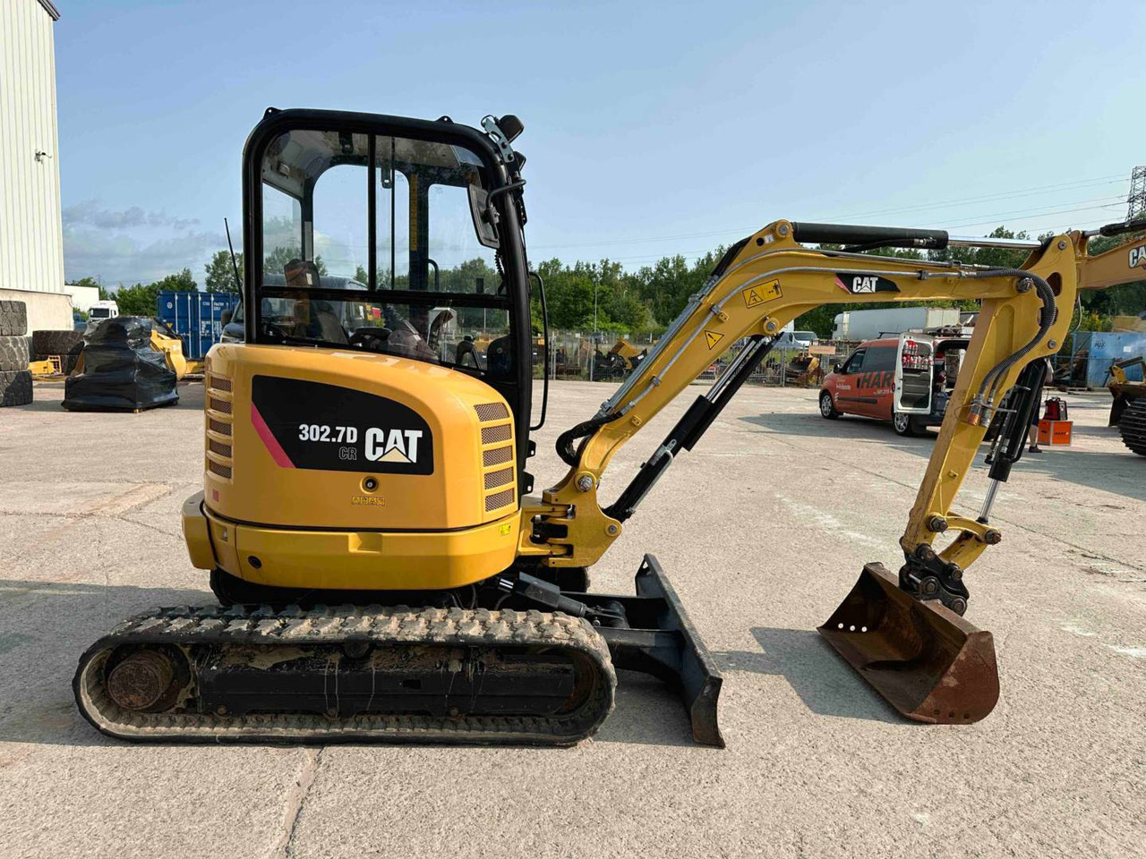 Ερπυστριοφόρος εκσκαφέας CAT 302.7DCR: φωτογραφία 14