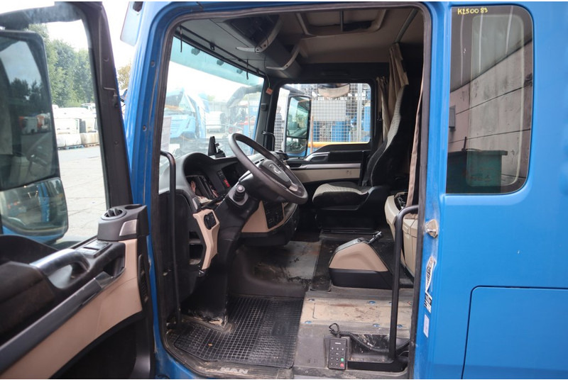 MAN F99L40 TGX XL EURO6 - Καμπίνα και εσωτερικό για Φορτηγό: φωτογραφία 5 MAN F99L40 TGX XL EURO6 - Καμπίνα και εσωτερικό για Φορτηγό: φωτογραφία 5