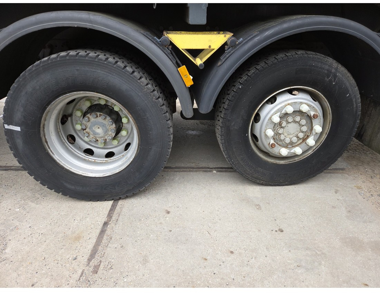 MERCEDES AXOR 2533 6X2 CHASSIS LOW MILEAGE - Φορτηγό σασί, Εκχιονιστικό μηχάνημα: φωτογραφία 5 MERCEDES AXOR 2533 6X2 CHASSIS LOW MILEAGE - Φορτηγό σασί, Εκχιονιστικό μηχάνημα: φωτογραφία 5