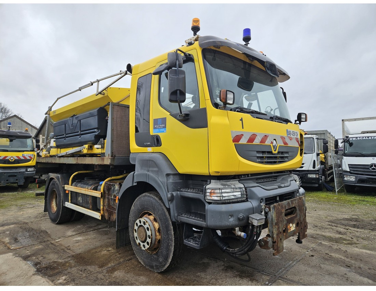 Renault Kerax 450 4x4 Salt spreader Gritter - Φορτηγό ανατρεπόμενο: φωτογραφία 3 Renault Kerax 450 4x4 Salt spreader Gritter - Φορτηγό ανατρεπόμενο: φωτογραφία 3