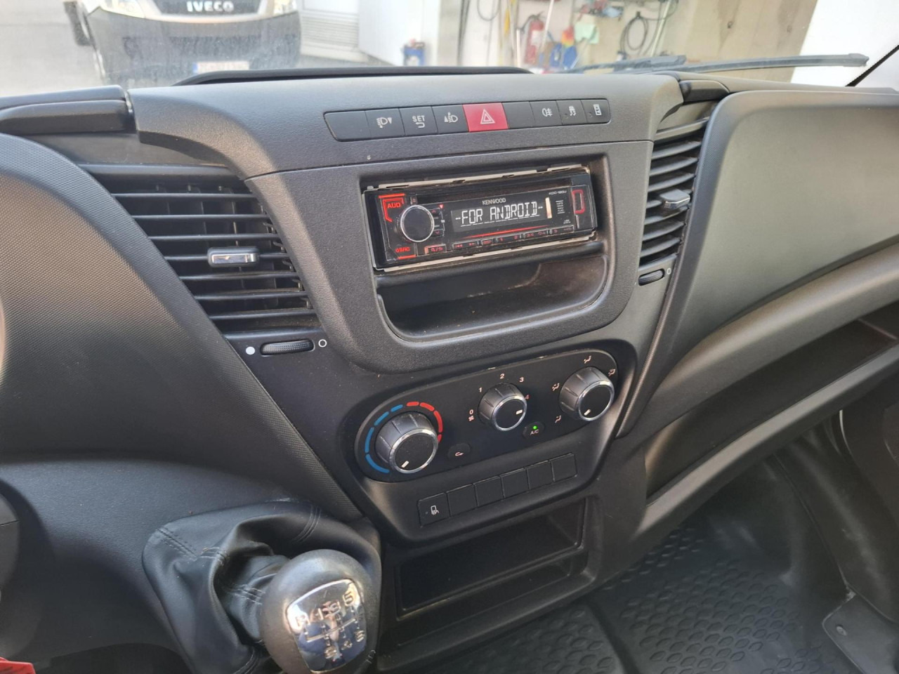 Επιβατικό βαν IVECO Daily 35S14V: φωτογραφία 7 Επιβατικό βαν IVECO Daily 35S14V: φωτογραφία 7