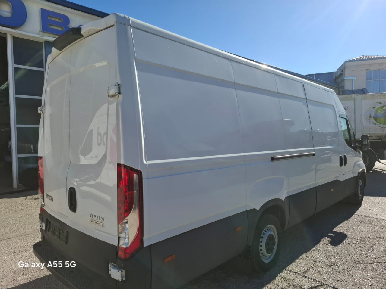 IVECO Daily 35S16V - Επιβατικό βαν: φωτογραφία 4 IVECO Daily 35S16V - Επιβατικό βαν: φωτογραφία 4