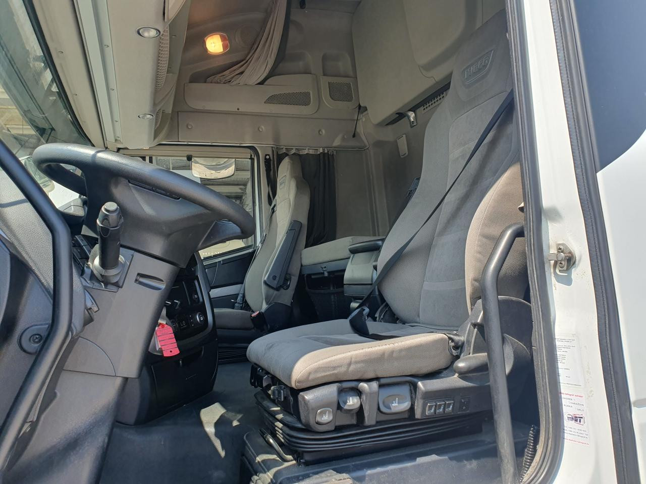 Τράκτορας IVECO Stralis AS440S46T/P: φωτογραφία 7 Τράκτορας IVECO Stralis AS440S46T/P: φωτογραφία 7