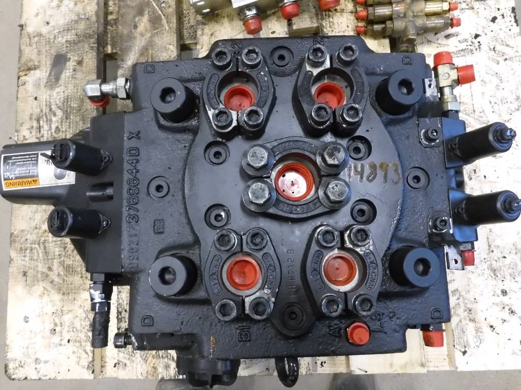 Volvo L180 HL Ventilpaket, 15015928 - Υδραυλικό για Κατασκευή μηχανήματα: φωτογραφία 2 Volvo L180 HL Ventilpaket, 15015928 - Υδραυλικό για Κατασκευή μηχανήματα: φωτογραφία 2