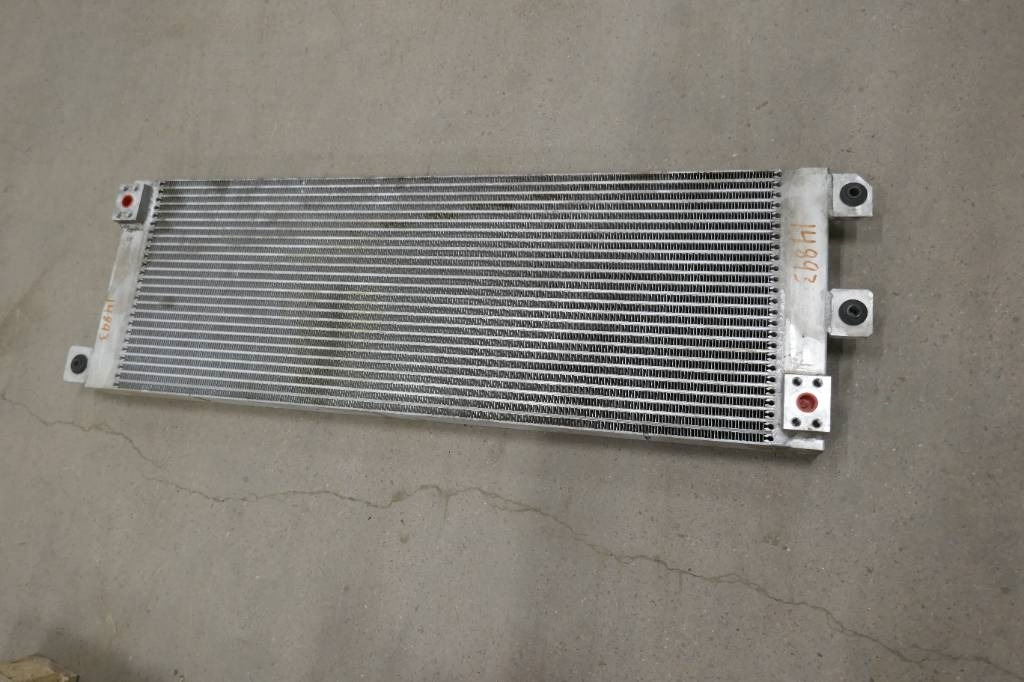 Volvo L180 HL kylare hydraulolja voe17225034 - Ψυγείο αυτοκίνητο για Κατασκευή μηχανήματα: φωτογραφία 1 Volvo L180 HL kylare hydraulolja voe17225034 - Ψυγείο αυτοκίνητο για Κατασκευή μηχανήματα: φωτογραφία 1