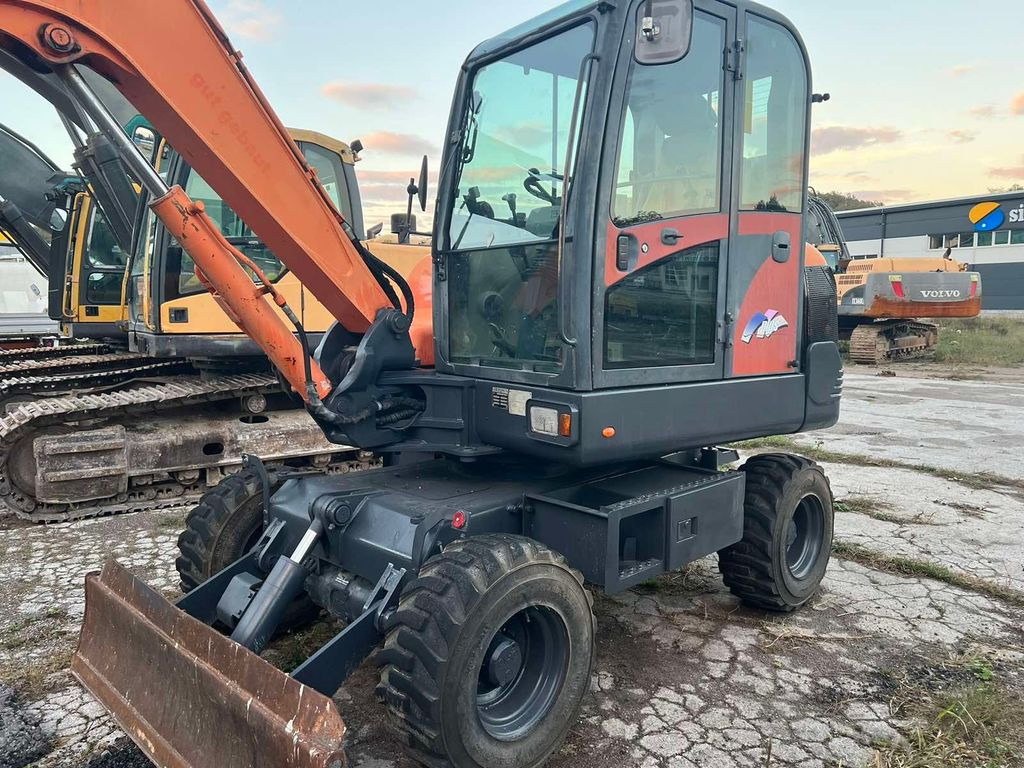 Doosan S55W-V Plus, 4800hours - Τροχοφόρος εκσκαφέας: φωτογραφία 2 Doosan S55W-V Plus, 4800hours - Τροχοφόρος εκσκαφέας: φωτογραφία 2