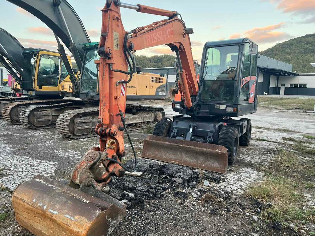 Doosan S55W-V Plus, 4800hours - Τροχοφόρος εκσκαφέας: φωτογραφία 1 Doosan S55W-V Plus, 4800hours - Τροχοφόρος εκσκαφέας: φωτογραφία 1