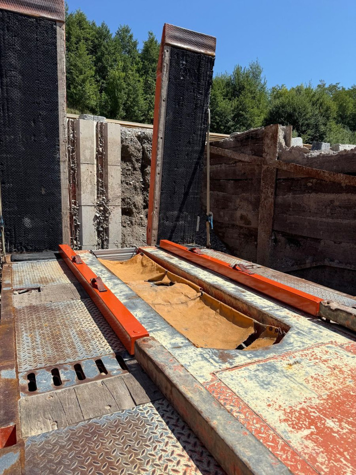 Goldhofer TZ-L 5-32/80, 44.6ton, 5 Achser gelenkt - Ρυμούλκα με χαμηλό δάπεδο: φωτογραφία 5 Goldhofer TZ-L 5-32/80, 44.6ton, 5 Achser gelenkt - Ρυμούλκα με χαμηλό δάπεδο: φωτογραφία 5
