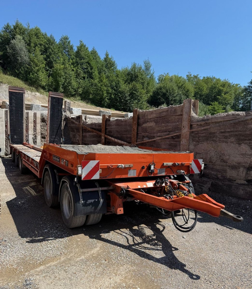 Goldhofer TZ-L 5-32/80, 44.6ton, 5 Achser gelenkt - Ρυμούλκα με χαμηλό δάπεδο: φωτογραφία 1 Goldhofer TZ-L 5-32/80, 44.6ton, 5 Achser gelenkt - Ρυμούλκα με χαμηλό δάπεδο: φωτογραφία 1