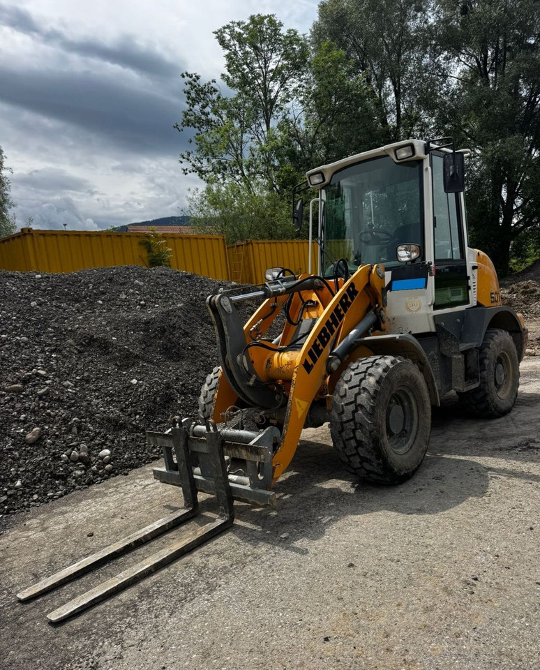 Liebherr L507, Gabel+Schaufel, ONLY 850hours - Ελαστιχοφόρος φορτωτής: φωτογραφία 3 Liebherr L507, Gabel+Schaufel, ONLY 850hours - Ελαστιχοφόρος φορτωτής: φωτογραφία 3