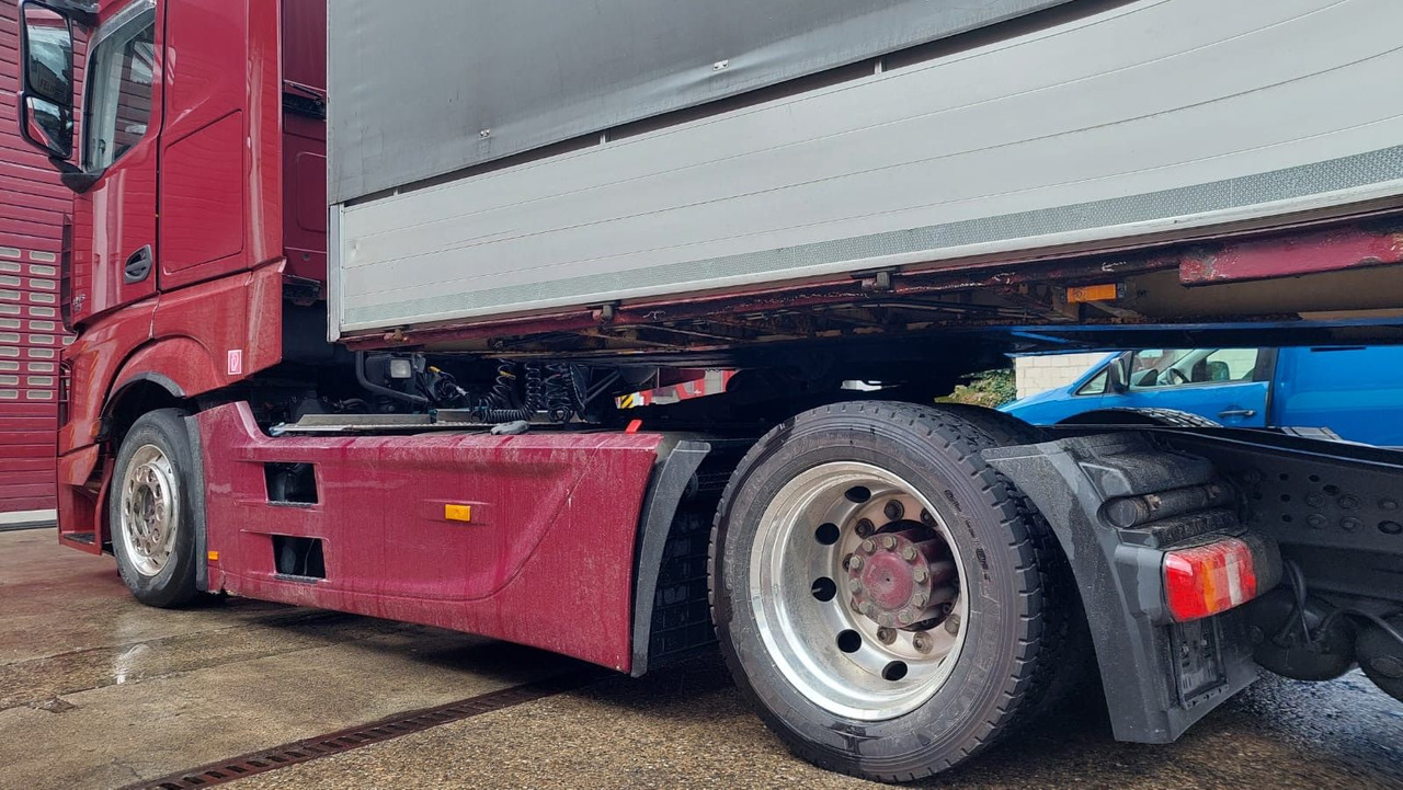 Mercedes-Benz Actros 1848 4x2, E6,Lowliner,verstellbare Sattel - Τράκτορας: φωτογραφία 5 Mercedes-Benz Actros 1848 4x2, E6,Lowliner,verstellbare Sattel - Τράκτορας: φωτογραφία 5