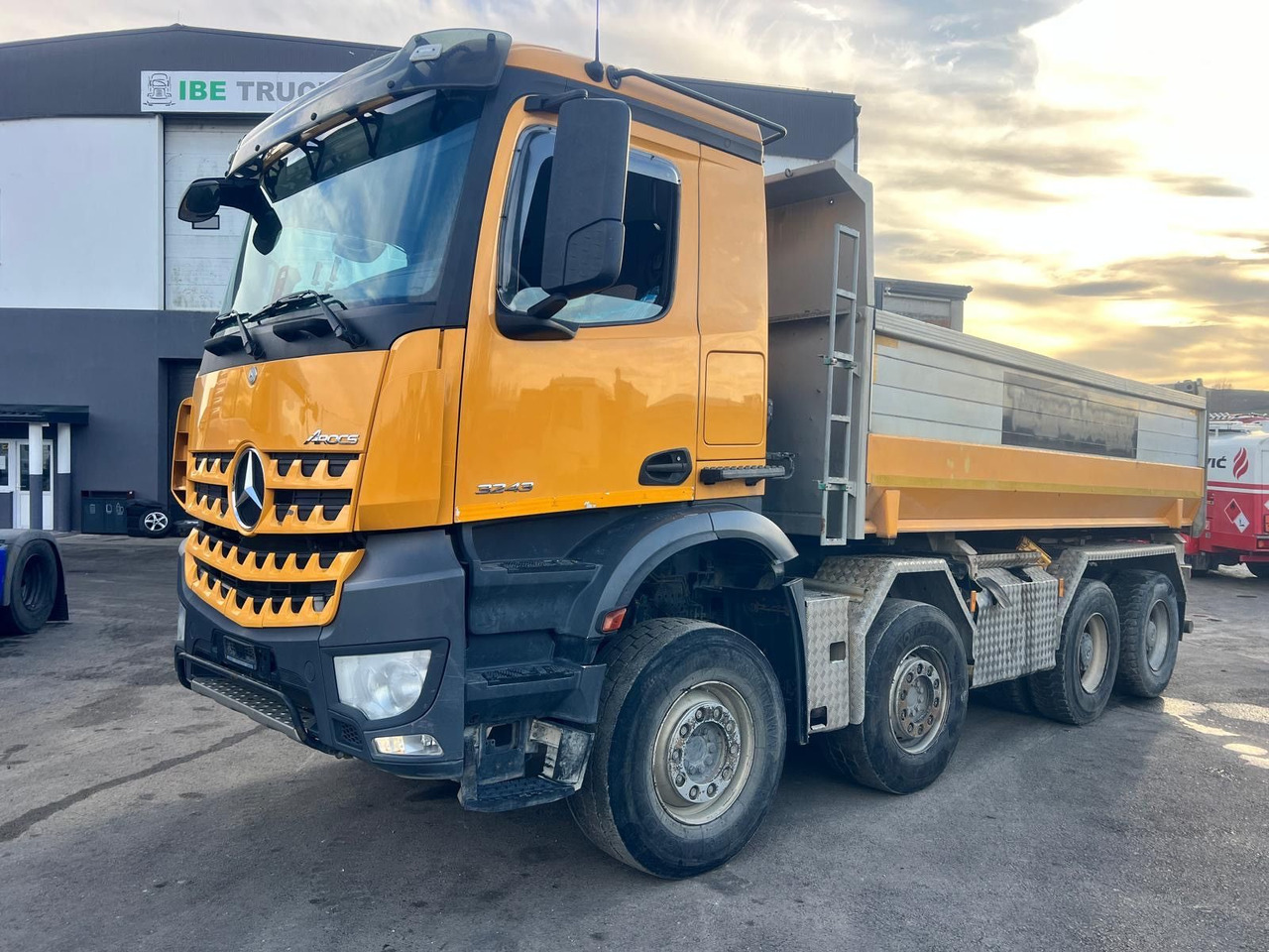 Mercedes-Benz Arocs 3243 8x4, E6, Trösch Kipper - Φορτηγό ανατρεπόμενο: φωτογραφία 3 Mercedes-Benz Arocs 3243 8x4, E6, Trösch Kipper - Φορτηγό ανατρεπόμενο: φωτογραφία 3