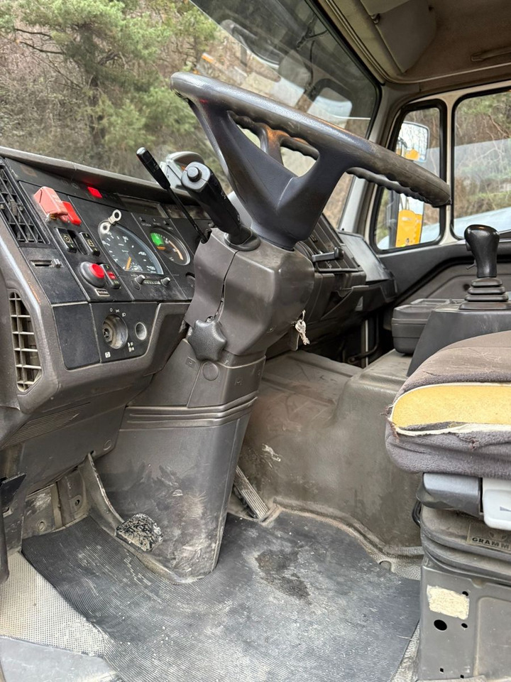 Mercedes-Benz SK 1831 K 4x2, Abroll - Φορτηγό φόρτωσης γάντζου: φωτογραφία 5 Mercedes-Benz SK 1831 K 4x2, Abroll - Φορτηγό φόρτωσης γάντζου: φωτογραφία 5