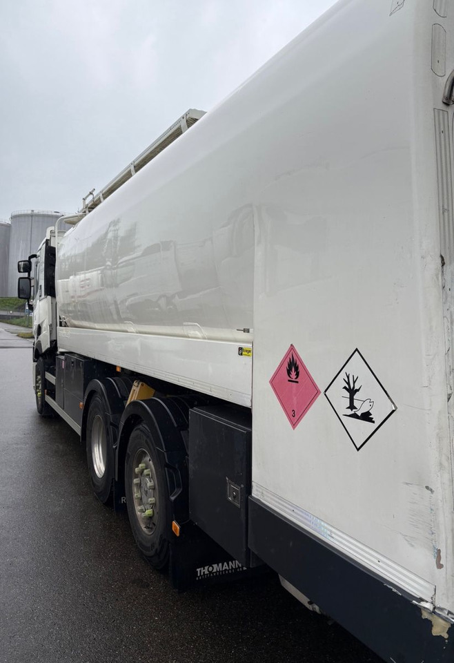 Renault T460 6x2, E6, ADR, Diesel/Benzin, Schwarzmueller - Φορτηγό βυτιοφόρο: φωτογραφία 3 Renault T460 6x2, E6, ADR, Diesel/Benzin, Schwarzmueller - Φορτηγό βυτιοφόρο: φωτογραφία 3