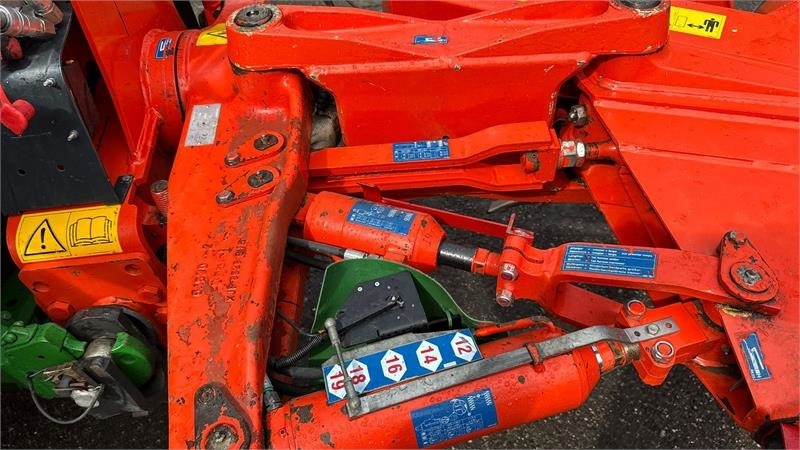 Kuhn Vari Master 183 6 Furet 183 - Άροτρο: φωτογραφία 5 Kuhn Vari Master 183 6 Furet 183 - Άροτρο: φωτογραφία 5