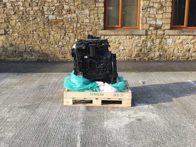 Cummins QSB4.5 Engine 104 kW - Κινητήρας για Κατασκευή μηχανήματα: φωτογραφία 1 Cummins QSB4.5 Engine 104 kW - Κινητήρας για Κατασκευή μηχανήματα: φωτογραφία 1